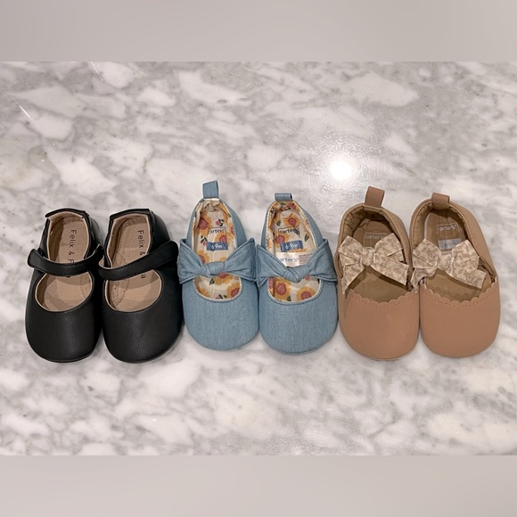 Baby girl shoes 3 pairs size 6-9 months - Picture 1 of 5